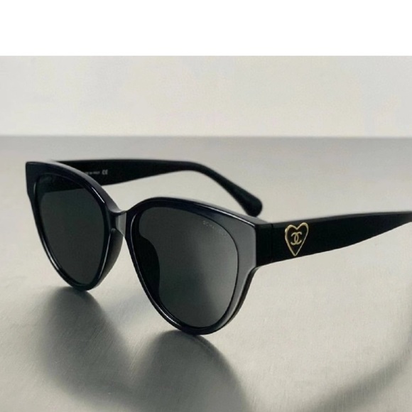 Authentic CHANEL Acetate Enamel Heart sunglasses Black Classic Cat Eye - Picture 3 of 12